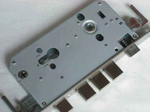 和政24小时上门开锁公司