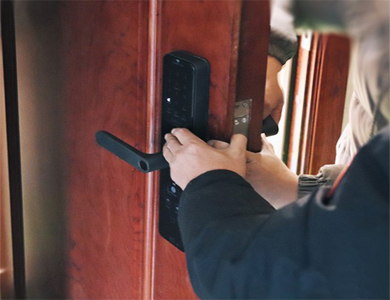 和政24小时上门开锁公司